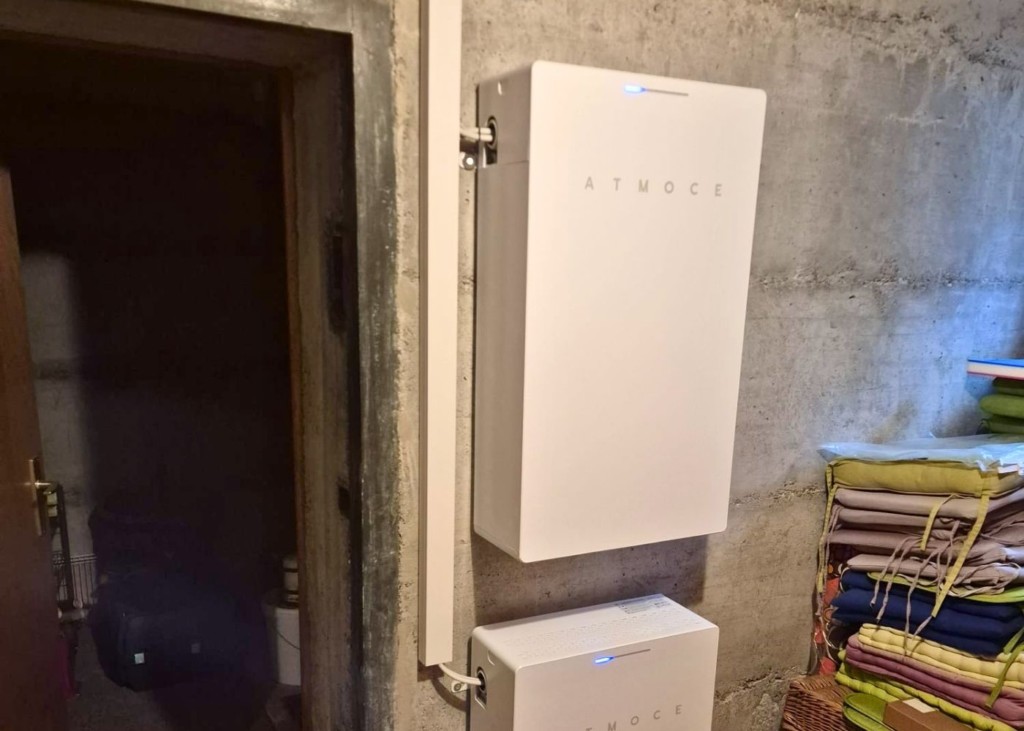 Réalisation batterie de stockage naoenergy en Suisse romande