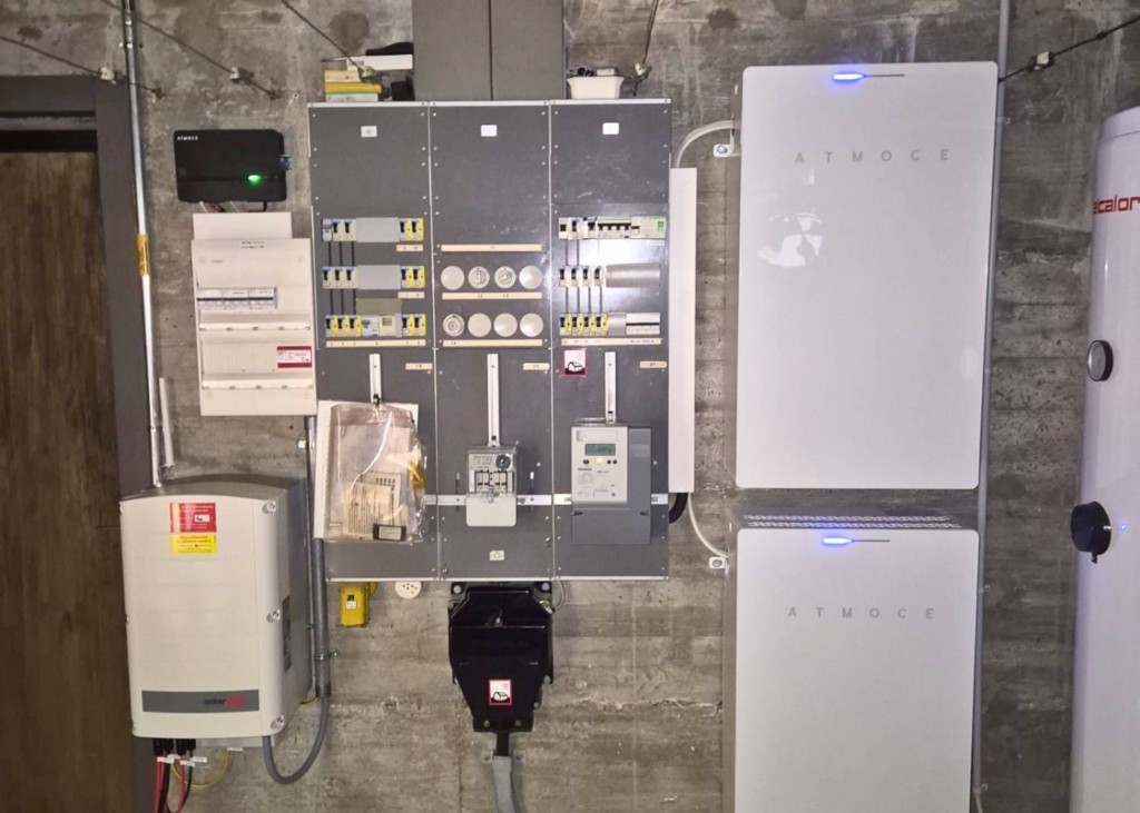 Réalisation batterie de stockage naoenergy en Suisse romande