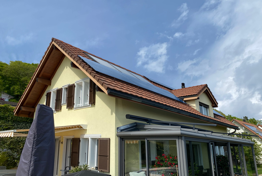 mise en place d'une installation de panneaux photovoltaiques en suisse