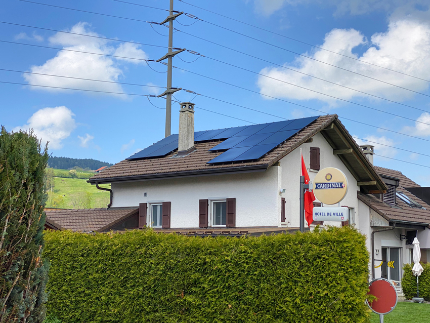 mise en place d'une installation de panneaux photovoltaiques en suisse