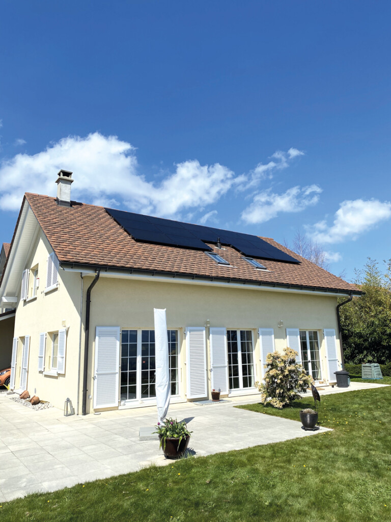 mise en place d'une installation de panneaux photovoltaiques en suisse