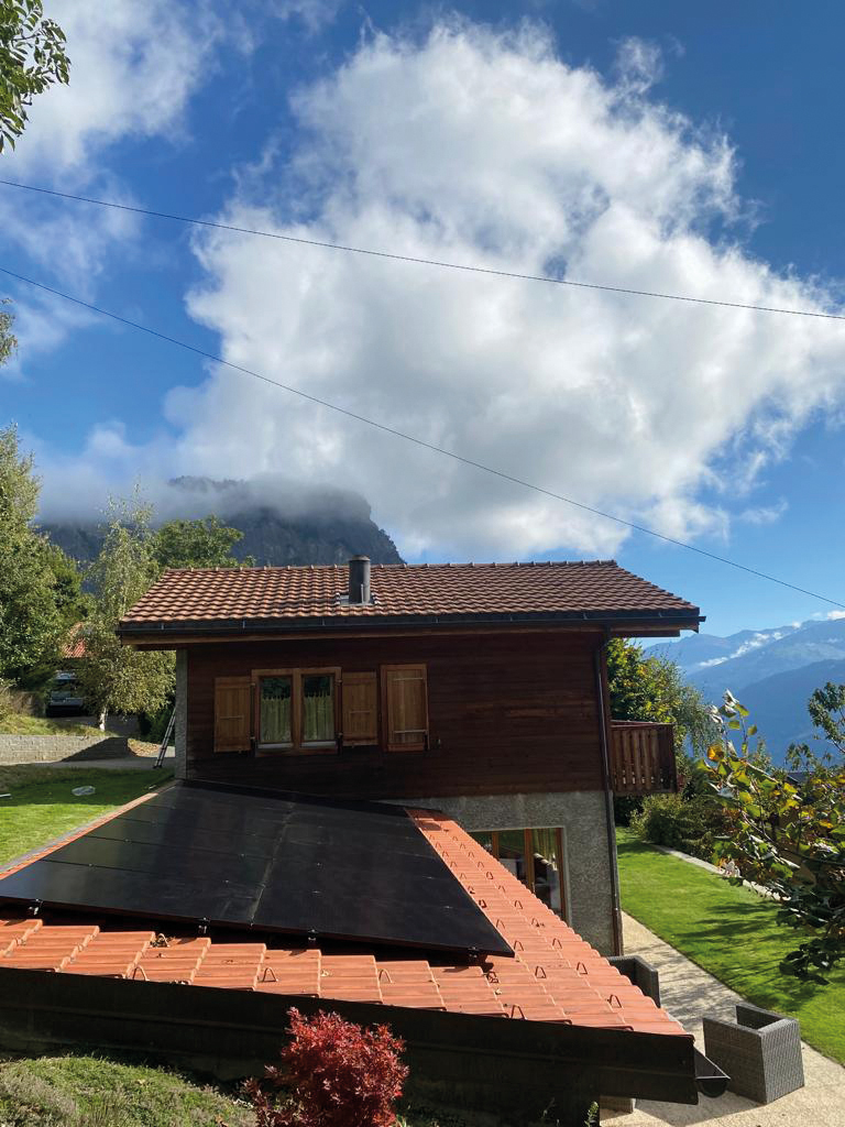 mise en place d'une installation de panneaux photovoltaiques en suisse