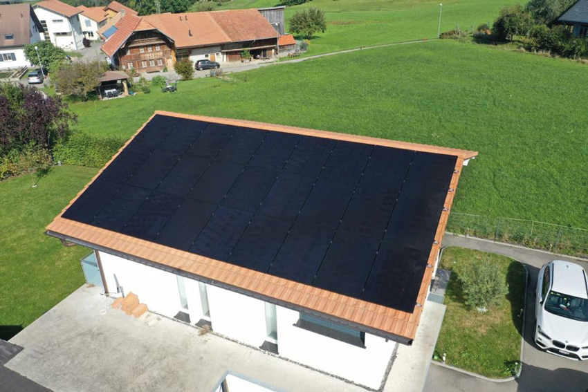 mise en place d'une installation de panneaux photovoltaiques en suisse