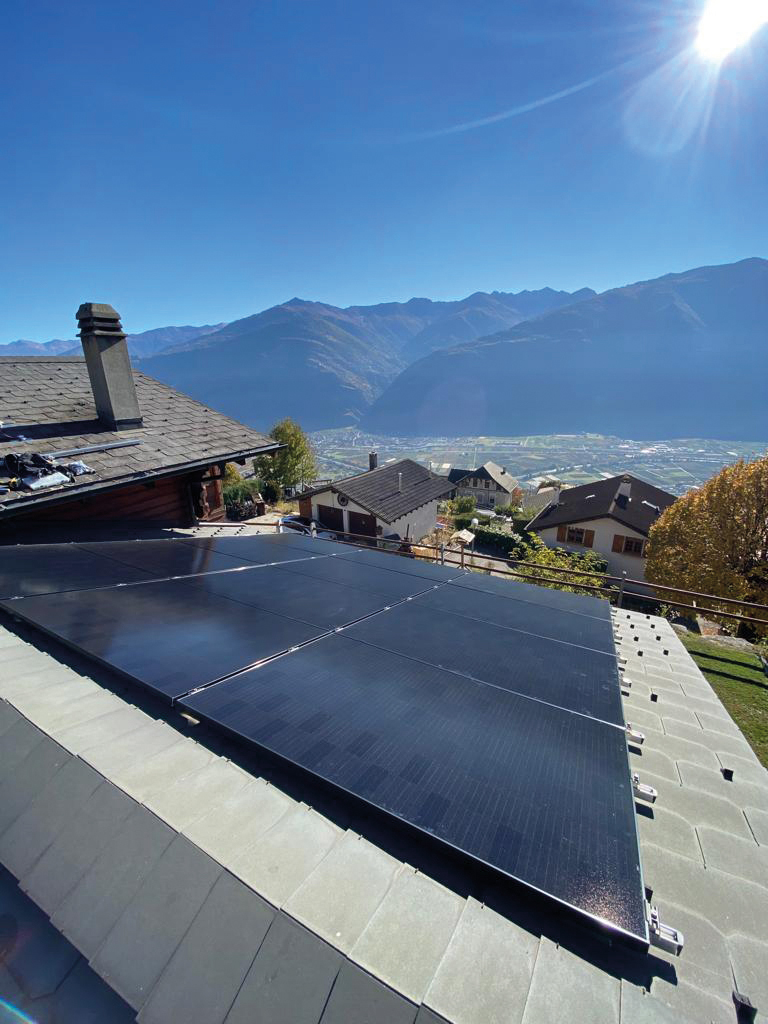 mise en place d'une installation de panneaux photovoltaiques en suisse