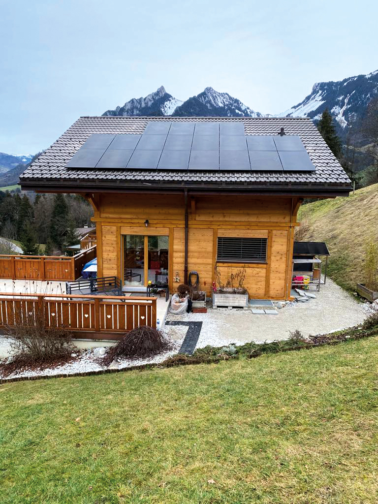 mise en place d'une installation de panneaux photovoltaiques en suisse