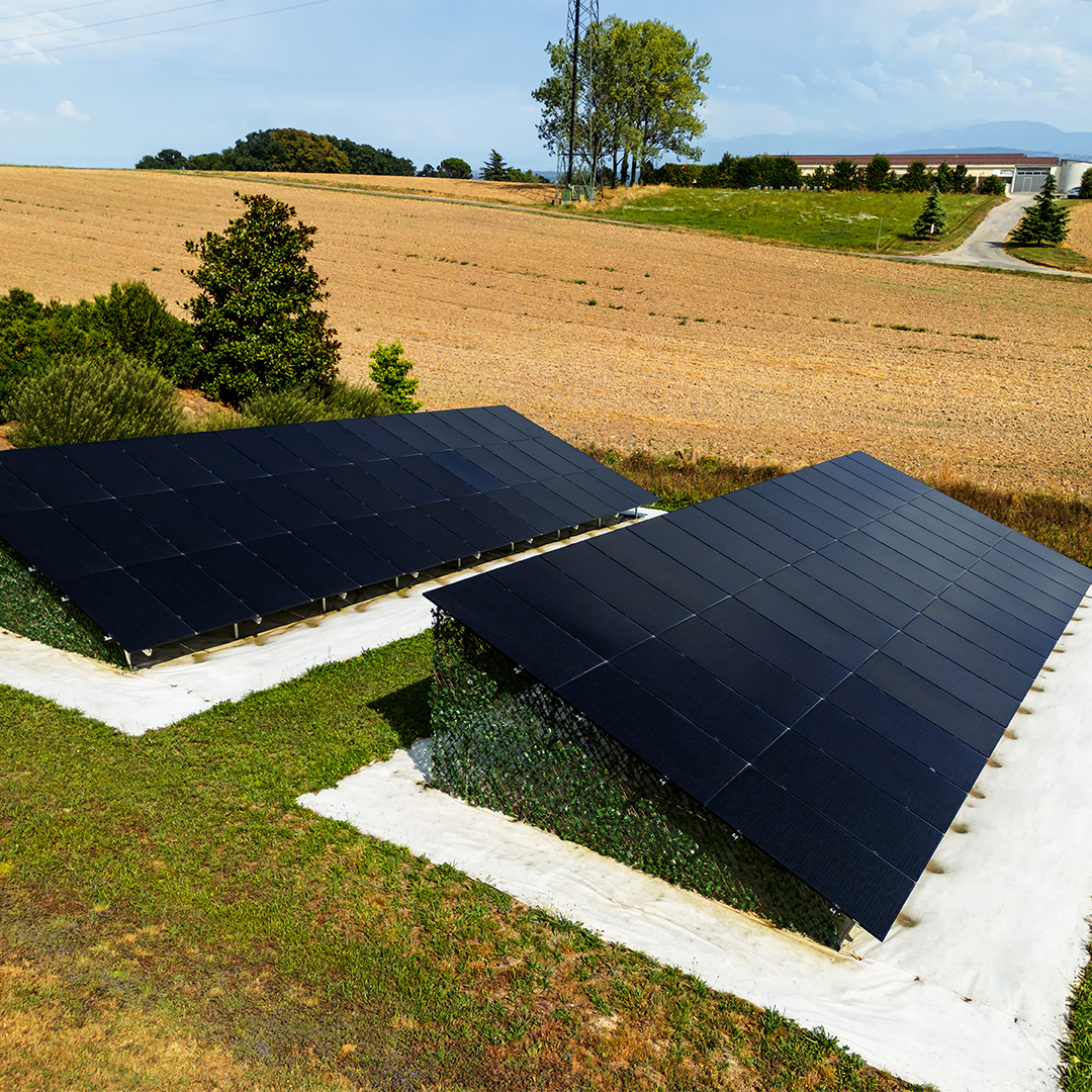 installation de panneaux photovoltaïque jardin par naoenergy champ suisse