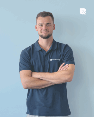 Installation panneaux solaires et pompe a chaleur naoenergy