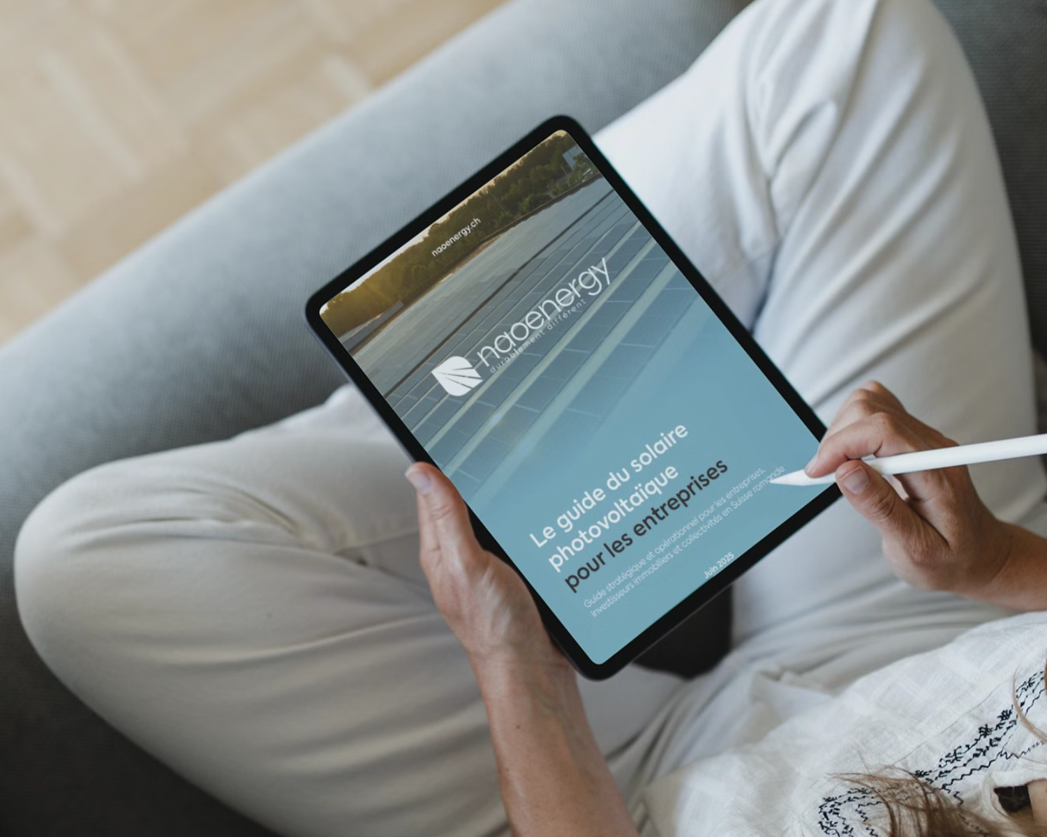 Le Guide du solaire photovoltaïque pour les entreprises par naoenergy