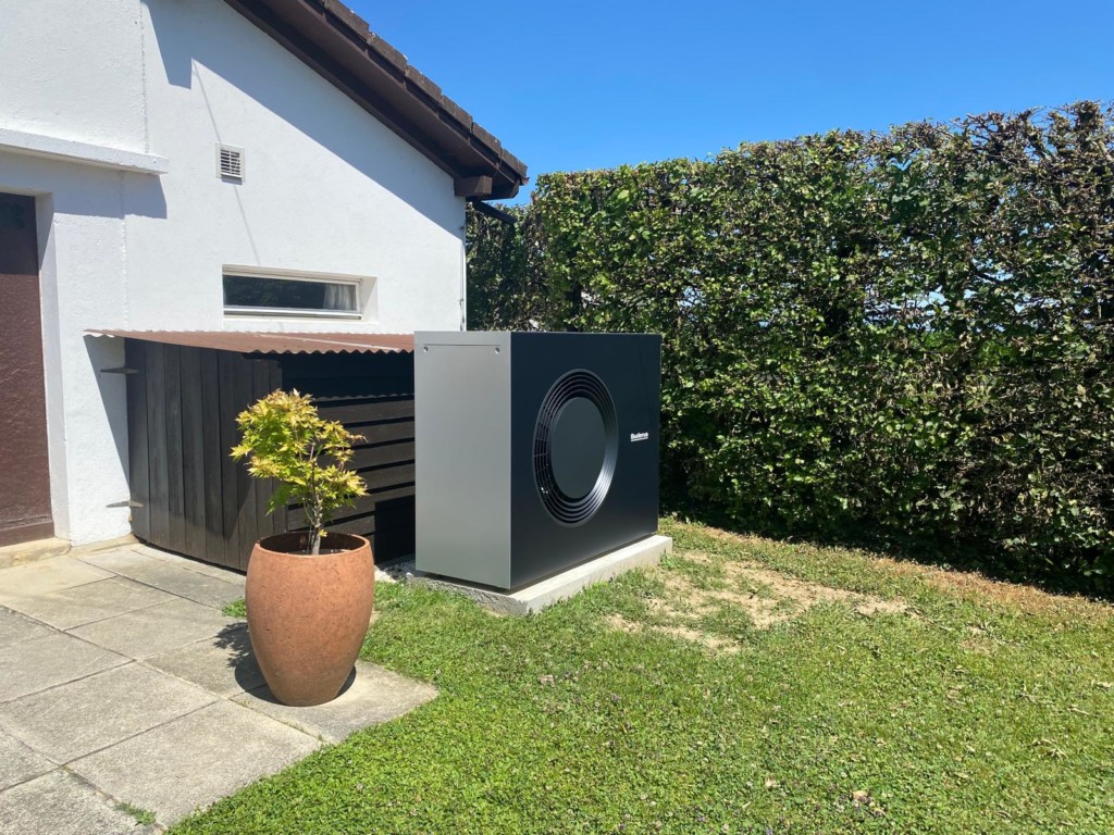une pompe à chaleur naoenergy chez un propriétaire du canton de Vaud