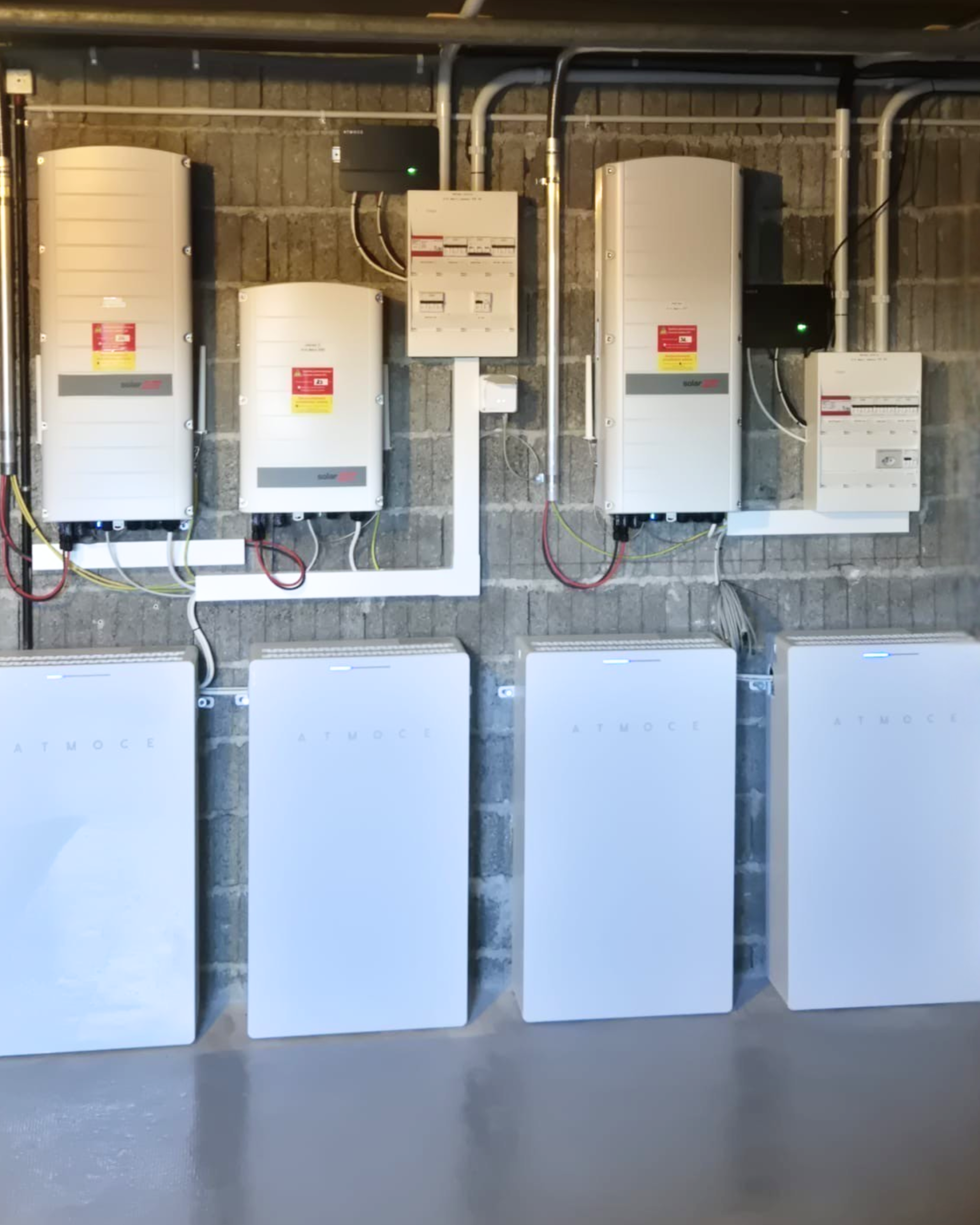 batteries de stockage solaire à Bernex (canton de Genève)