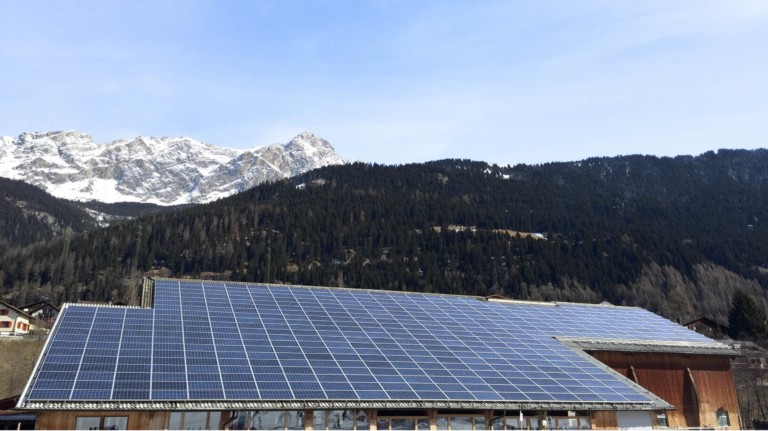 Marché de l’énergie solaire en Suisse 2025 : les chiffres clés à retenir